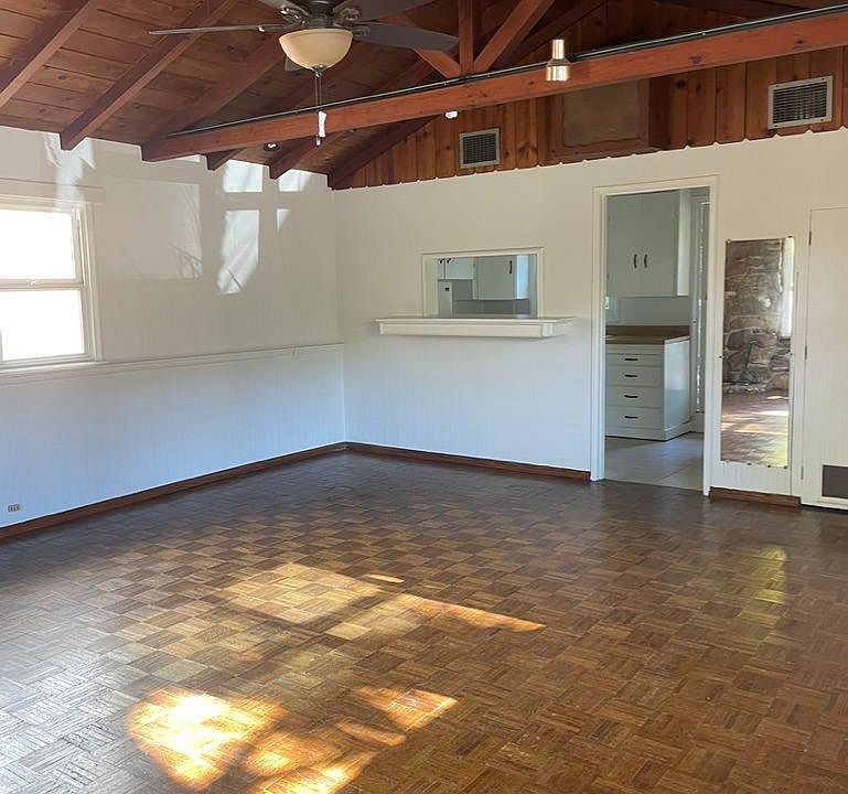 1st image of 4124 Lowell Ave
