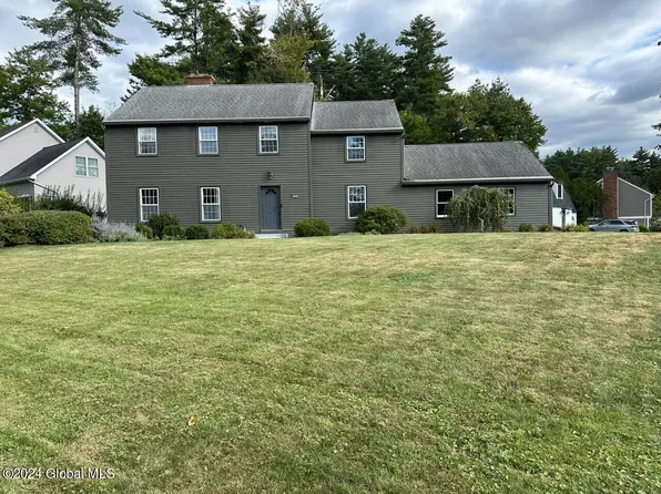 400 Lincoln Drive, Guilderland, NY 12084