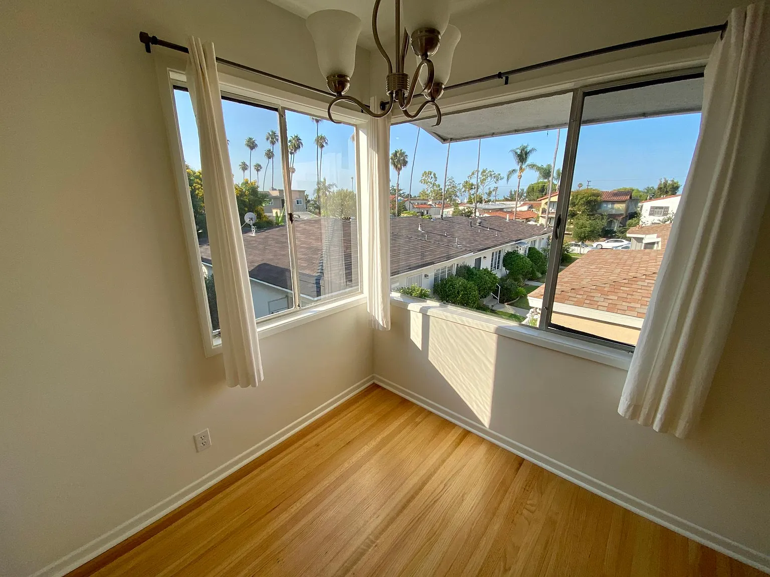 1 bed, 750 sqft, $3,250 — Photo 1