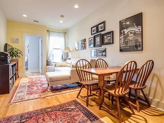 4th image of 340 Pavonia Ave APT 3R