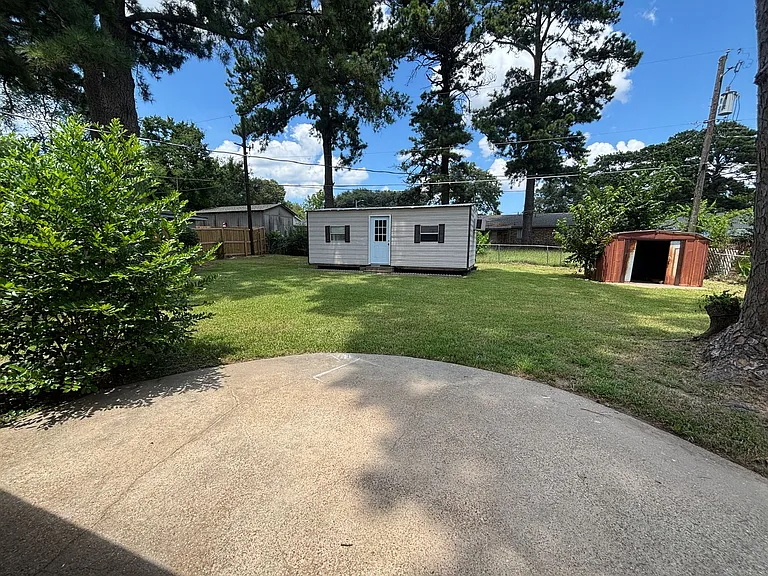 2838 Jody Ln — Photo 14