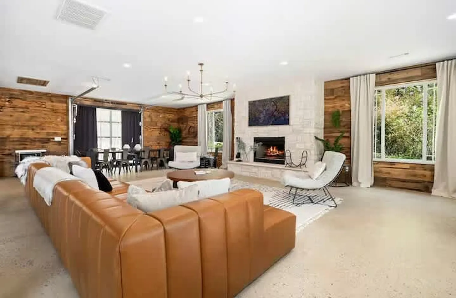 2 bed, 2.0 bath, 1991 sqft, $8,574 — Photo 1
