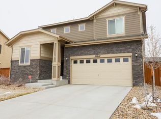 25647 E Maple Ave, Aurora, CO 80018