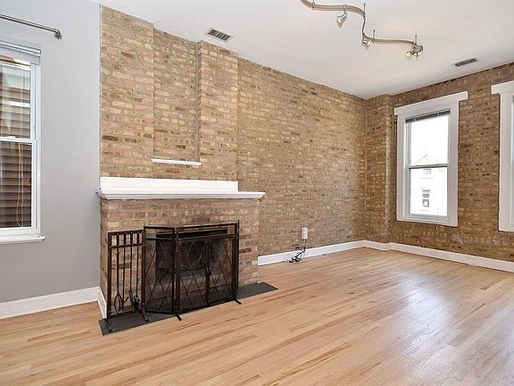 3rd image of 1715 W Beach Ave #2