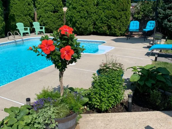 514 Buckingham Dr, Sewell, NJ 08080