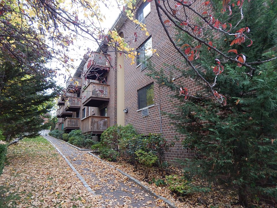 1st image of 332 Palisade Ave APT B2