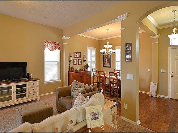 3rd image of 5468 Penway Dr