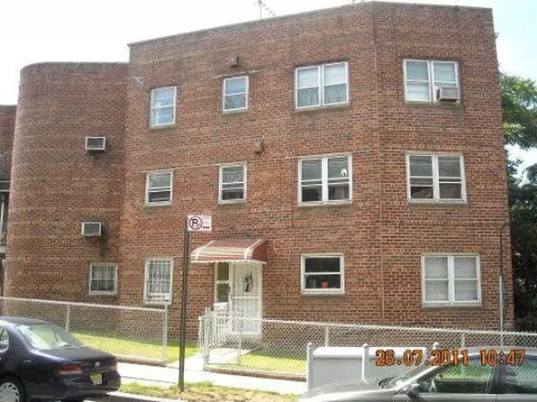 3860 Shore Pkwy, Brooklyn, NY 11235