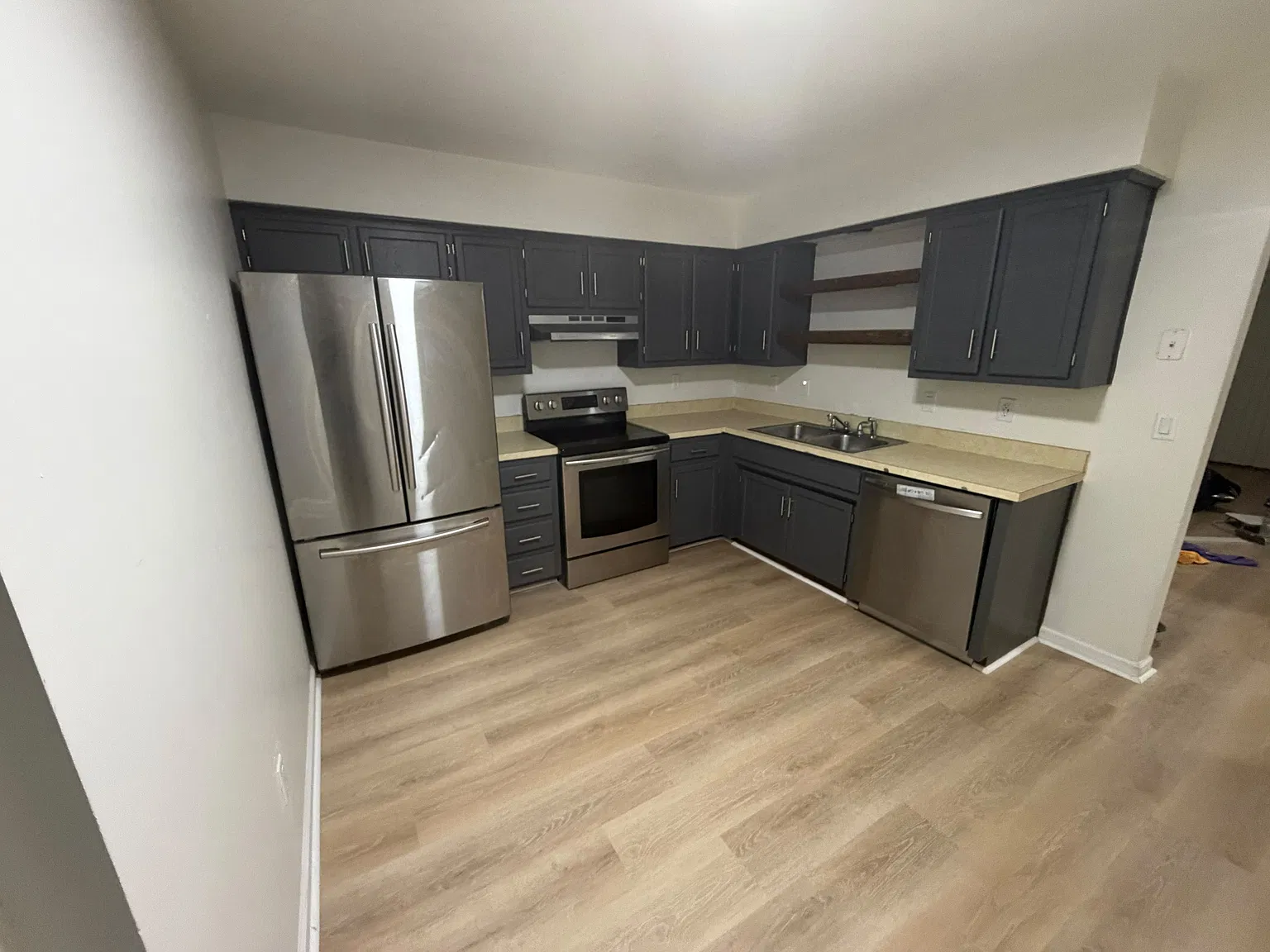 209 Barr Rd — Photo 3