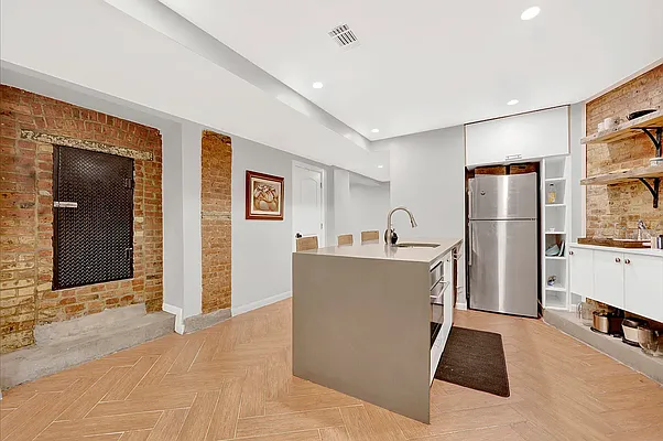 Rented by Remax Real Estate Professionals | media 43