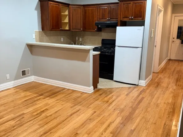 9403 129th St #1A, South Richmond Hill, NY 11419