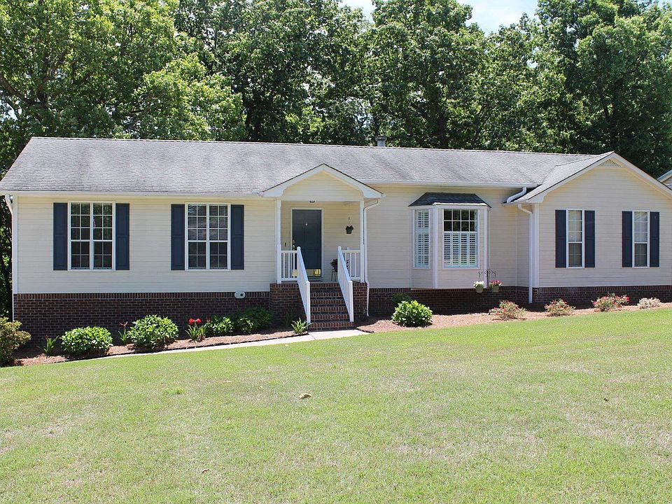 1st image of 110 Georgia Manor Ln