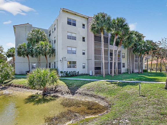 3rd image of 1830 SW 81st Avenue #4107