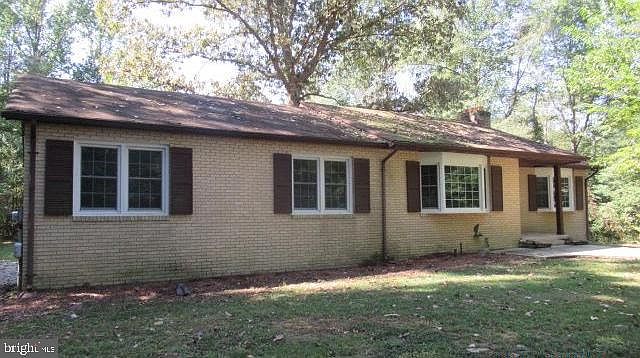 1st image of 29607 Dogwood Cir