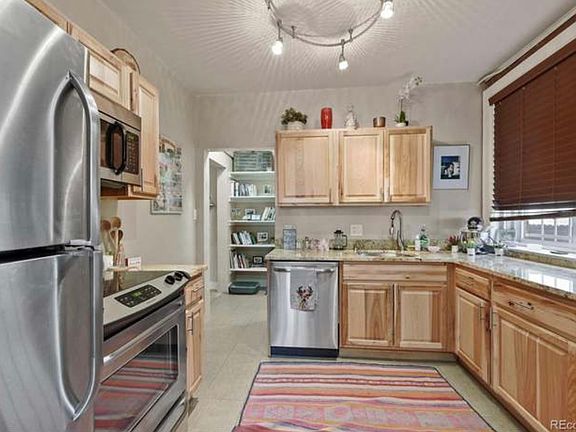 2nd image of 1130 N Downing St APT 2