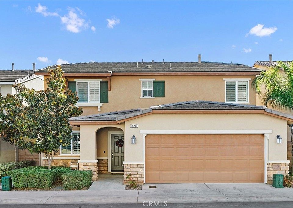 1st image of 34219 Parkside Dr