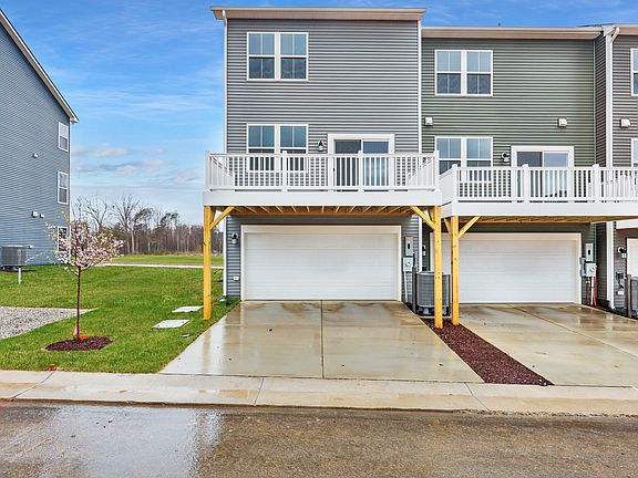 Creekside Run Arcadia RL Exterior 2of3 F1 1 1