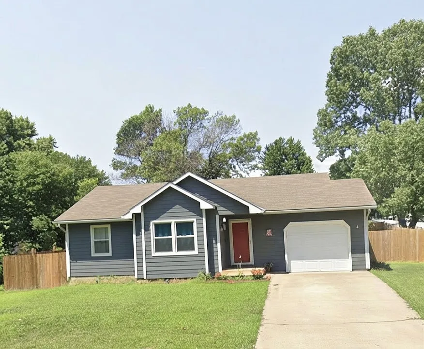 1413 Cedar St