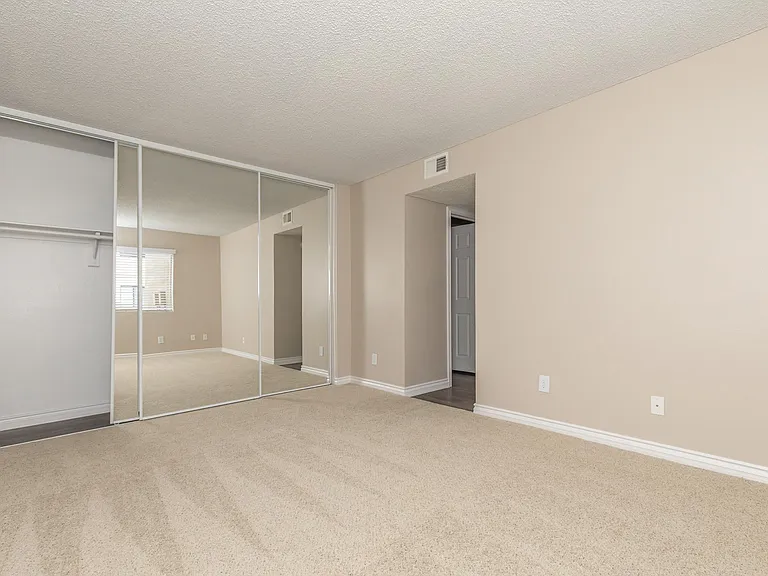 Mosaic Apartment Homes — Photo 36