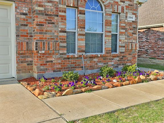 5th image of 2641 Cedar Falls Dr