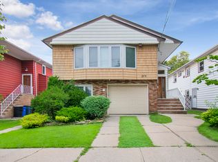 275 Martin Ave, Staten Island, NY 10314
