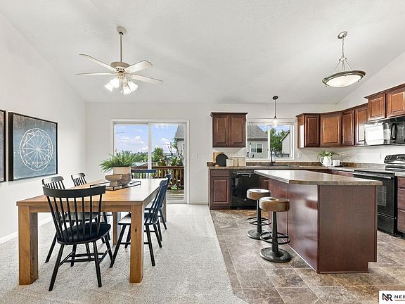 5th image of 8802 N 160th St