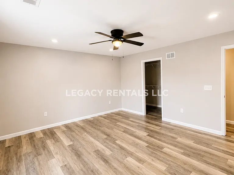 238 Longwood Ln #238 — Photo 12