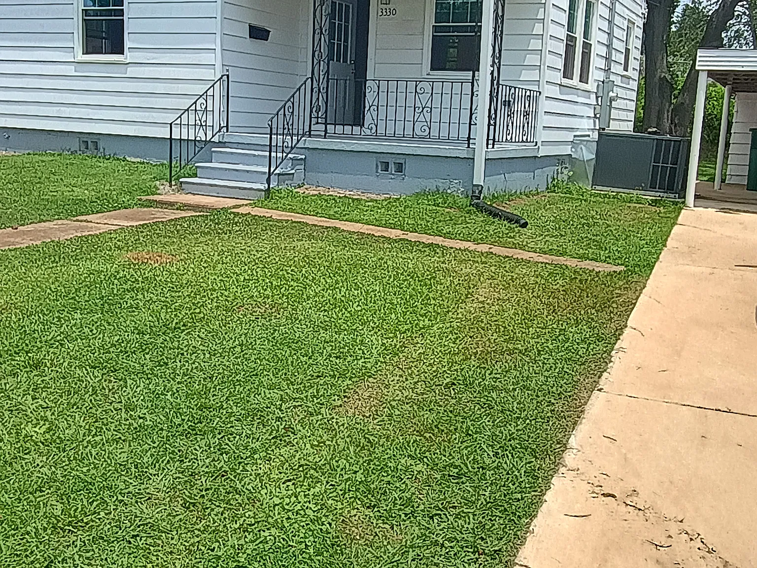 2 bed, 809 sqft, $900 — Photo 1