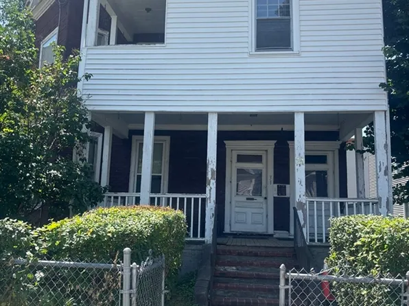 31 Lawrence Ave, Dorchester, MA 02121