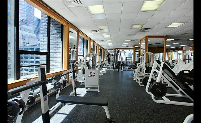 Sold by Douglas Elliman | media 22