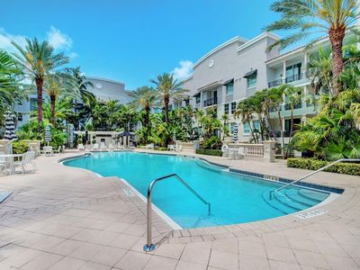 600 S Dixie Hwy APT 841, West Palm Beach, FL, 33401