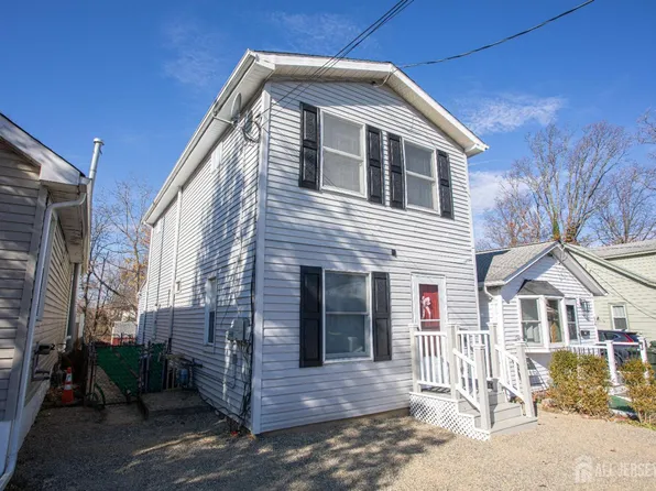 51 Shadyside Ave, Laurence Harbor, NJ 08879