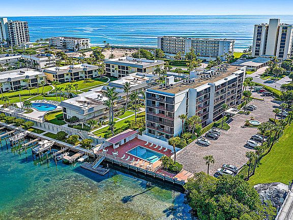 2nd image of 225 Beach Road #205
