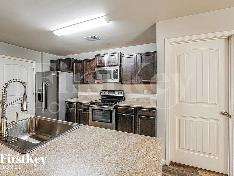 4832 Deer Foot Cv — Photo 8