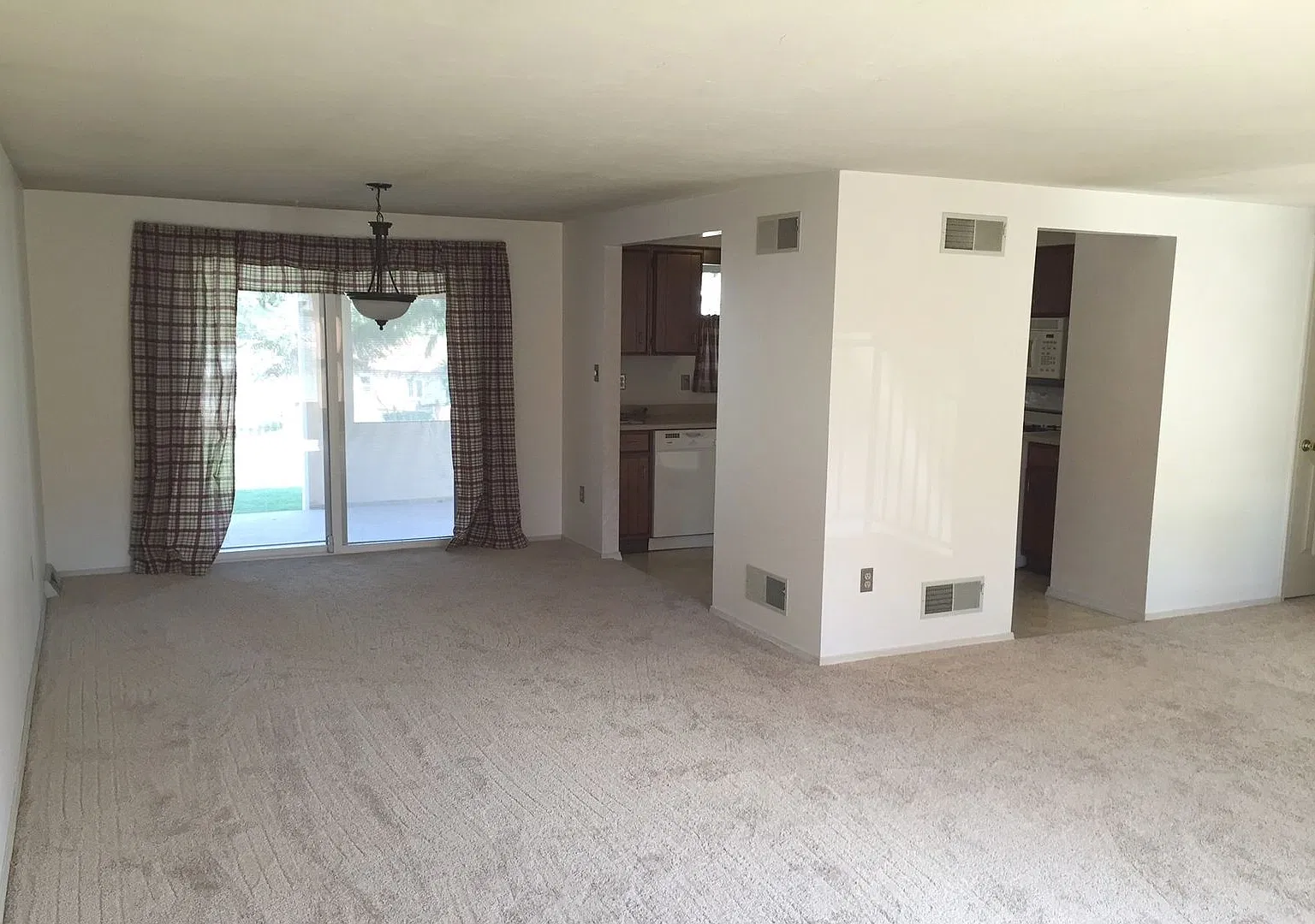 Single Family Home — Photo 2