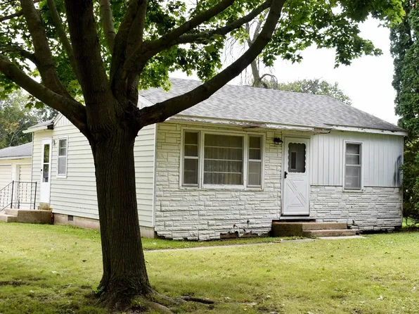 522 N 11th St, Osage, IA 50461
