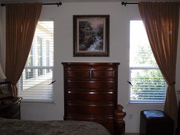 3rd image of 119 Brookhill Dr