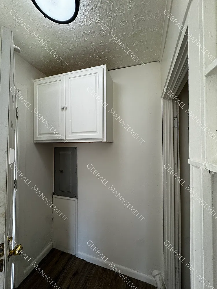 3501 Brunswick Ave. — Photo 3