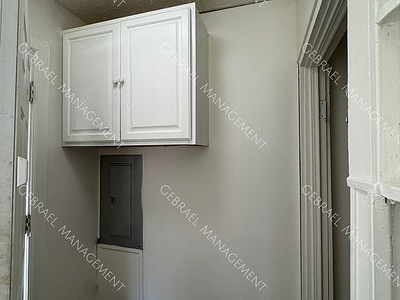 3rd image of 3501 Brunswick Ave