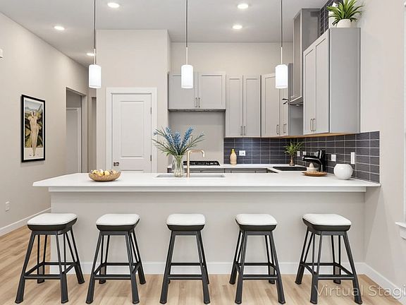 3rd image of 240 Shadow Oak Dr #240