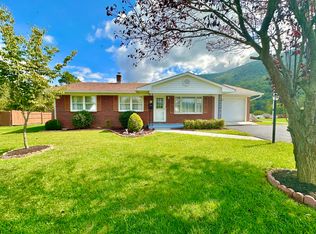 465 Winding Way, Covington, VA 24426