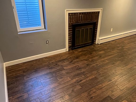 4th image of 83 Brooksite Dr #1
