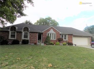 17523 E R D Mize Rd, Independence, MO 64057