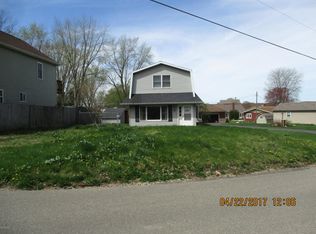 51332 Red Run Rd, Marcellus, MI 49067