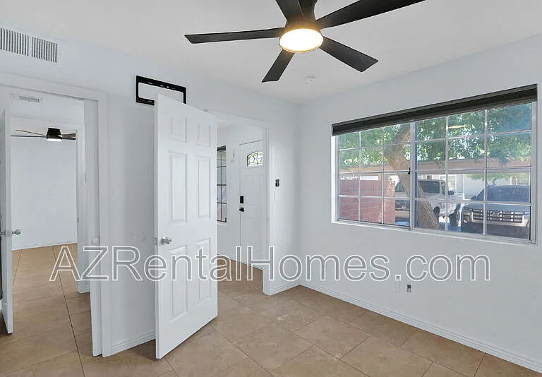 510 N Alma School Rd #193 — Photo 4