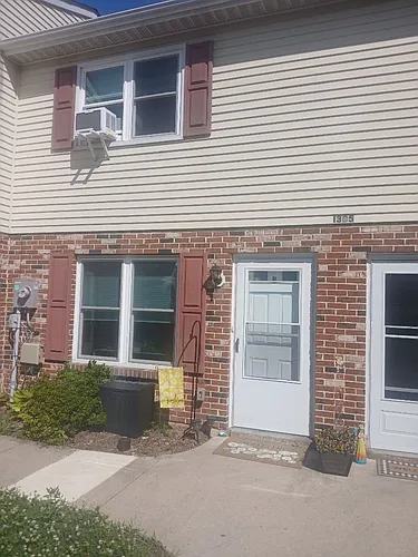 1305 Parkridge Court 6-210 Photo 1