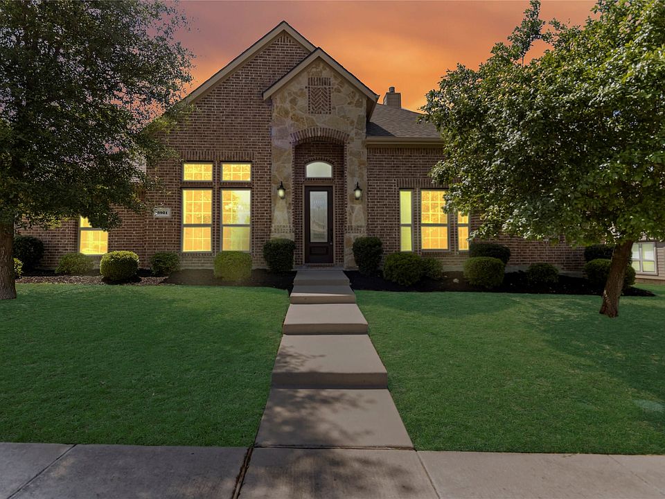 1st image of 3921 Cameron Ln