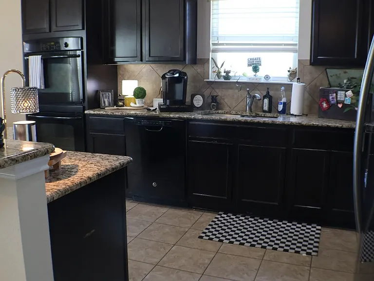 9908 Caney Creek Dr — Photo 11