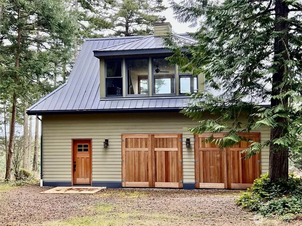 186 South Ridge Road, Decatur Island, WA 98221