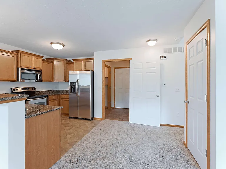 730 Norwood Dr — Photo 17